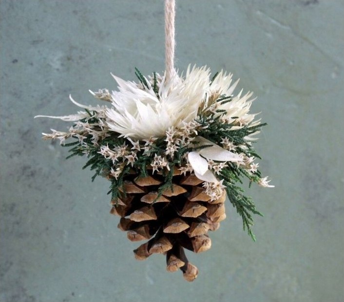 Pine cone decorating